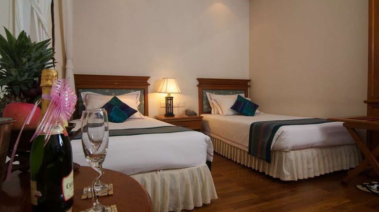 <b>Hotel by the Red Canal Room</b>. Images powered by <a href="https://iceportal.shijigroup.com/" title="IcePortal" target="_blank">IcePortal</a>.