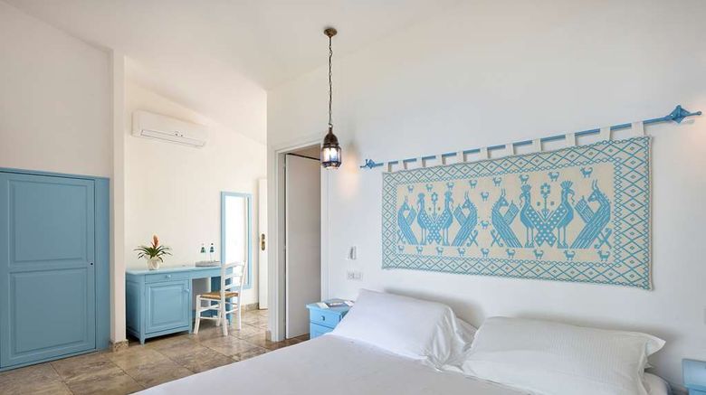 <b>Arbatax Park Resort - Telis Room</b>. Images powered by <a href="https://iceportal.shijigroup.com/" title="IcePortal" target="_blank">IcePortal</a>.