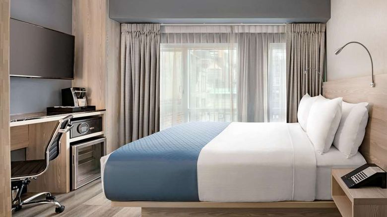 <b>Wingate by Wyndham Midtown South/5th Ave Room</b>. Images powered by <a href="https://iceportal.shijigroup.com/" title="IcePortal" target="_blank">IcePortal</a>.