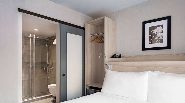 <b>Wingate by Wyndham Midtown South/5th Ave Room</b>. Images powered by <a href="https://iceportal.shijigroup.com/" title="IcePortal" target="_blank">IcePortal</a>.