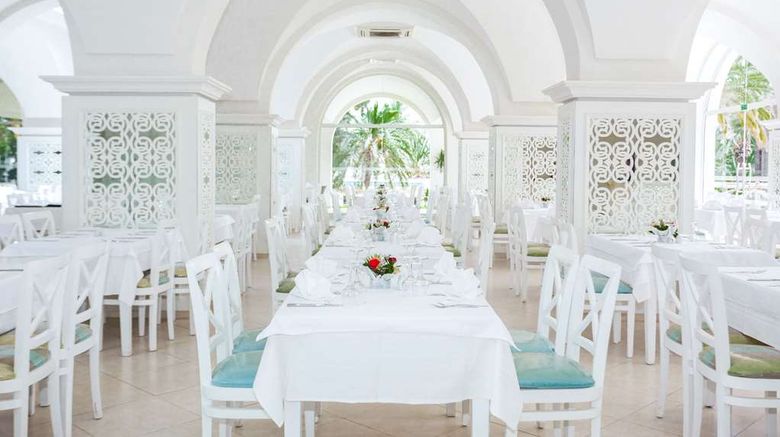 <b>Jaz Tour Khalef Restaurant</b>. Images powered by <a href="https://iceportal.shijigroup.com/" title="IcePortal" target="_blank">IcePortal</a>.