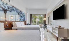 Live Aqua Beach Resort Cancun