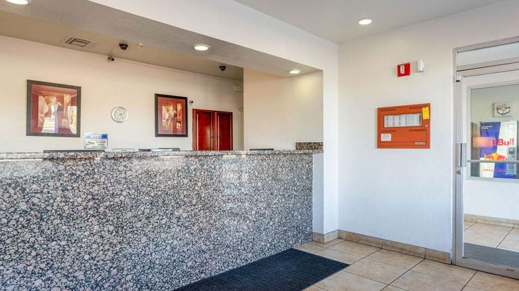 Rodeway Inn Lobby