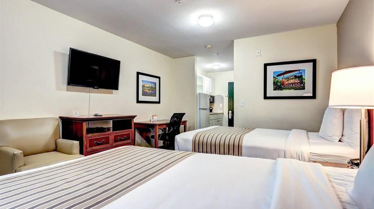 Suburban Studios Denver North Room