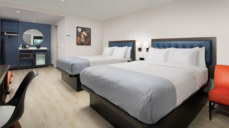 Rodeway Inn Room
