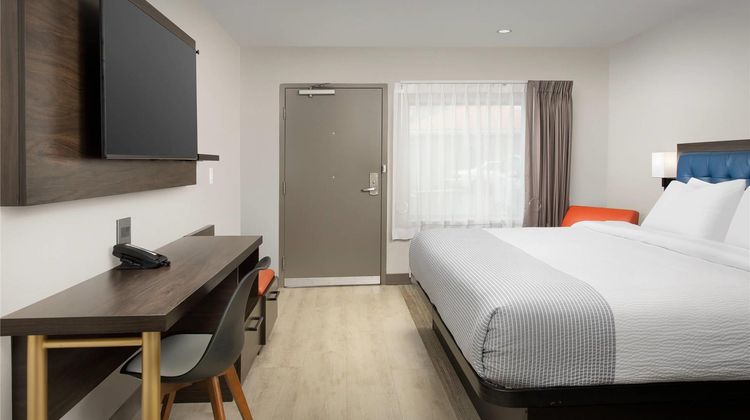 Rodeway Inn Room