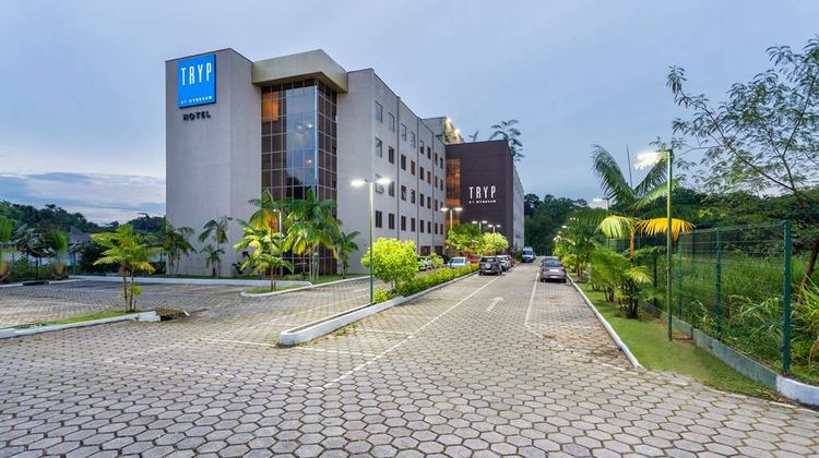 TRYP by Wyndham Manaus Exterior
