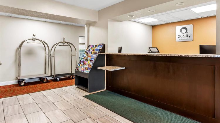 Quality Inn Lobby