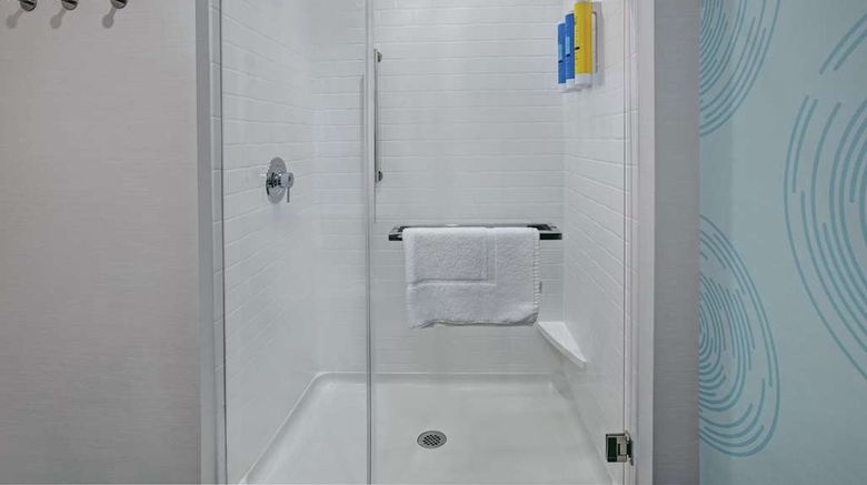 <b>Tru by Hilton Austin Airport Room</b>. Images powered by <a href="https://iceportal.shijigroup.com/" title="IcePortal" target="_blank">IcePortal</a>.