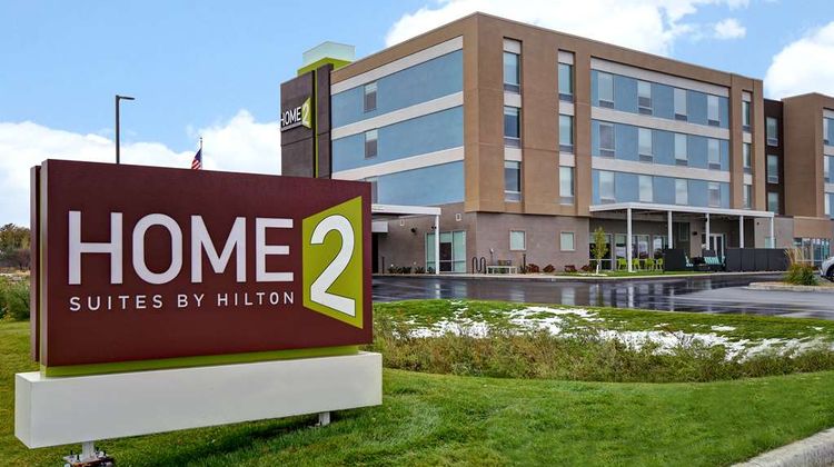 Home2 Suites by Hilton Eau Claire South Exterior