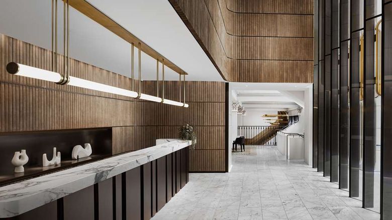 <b>Hilton Melbourne Little Queen Street Lobby</b>. Images powered by <a href="https://iceportal.shijigroup.com/" title="IcePortal" target="_blank">IcePortal</a>.