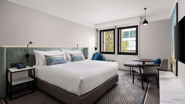 <b>Hilton Melbourne Little Queen Street Room</b>. Images powered by <a href="https://iceportal.shijigroup.com/" title="IcePortal" target="_blank">IcePortal</a>.