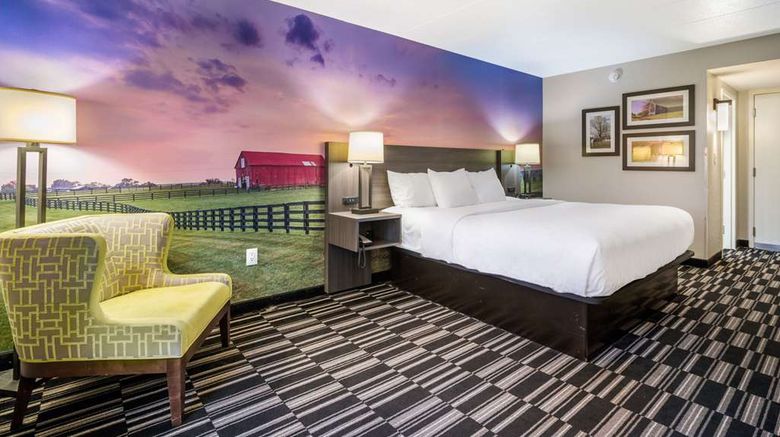 <b>Clarion Pointe Room</b>. Images powered by <a href="https://iceportal.shijigroup.com/" title="IcePortal" target="_blank">IcePortal</a>.