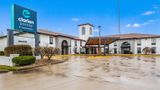Clarion Pointe Exterior