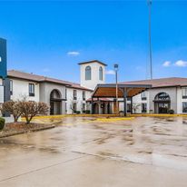 Clarion Pointe
