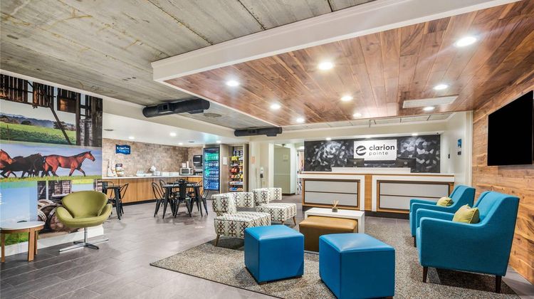 Clarion Pointe Lobby