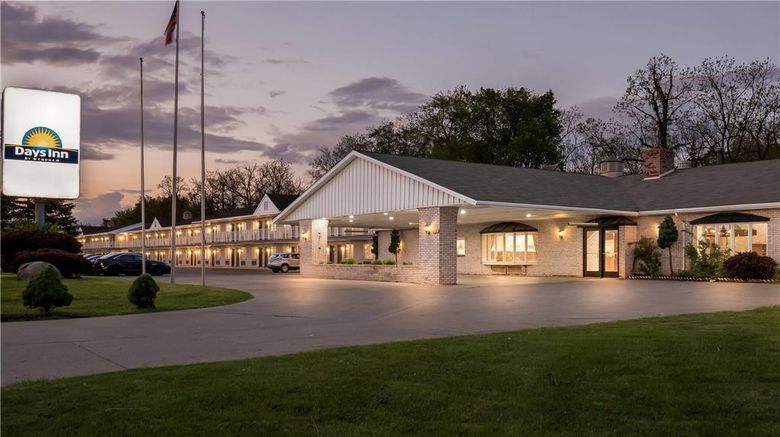 <b>Days Inn by Wyndham Whitmore Lake Exterior</b>. Images powered by <a href="https://iceportal.shijigroup.com/" title="IcePortal" target="_blank">IcePortal</a>.
