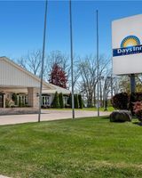 Days Inn by Wyndham Whitmore Lake