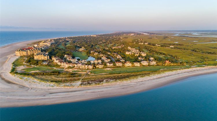 Sweetgrass Inn at Wild Dunes Resort Exterior