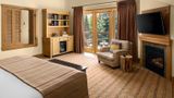 <b>Suncadia Resort Suite</b>. Images powered by <a href="https://iceportal.shijigroup.com/" title="IcePortal" target="_blank">IcePortal</a>.