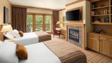 <b>Suncadia Resort Room</b>. Images powered by <a href="https://iceportal.shijigroup.com/" title="IcePortal" target="_blank">IcePortal</a>.