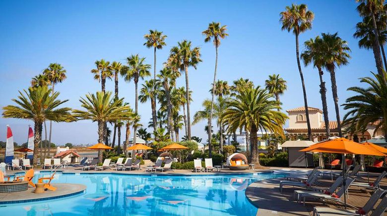 <b>San Diego Mission Bay Resort Pool</b>. Images powered by <a href="https://iceportal.shijigroup.com/" title="IcePortal" target="_blank">IcePortal</a>.