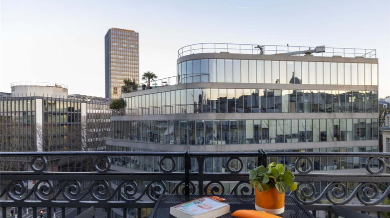 <b>Paris Art Hotel Exterior</b>. Images powered by <a href="https://iceportal.shijigroup.com/" title="IcePortal" target="_blank">IcePortal</a>.