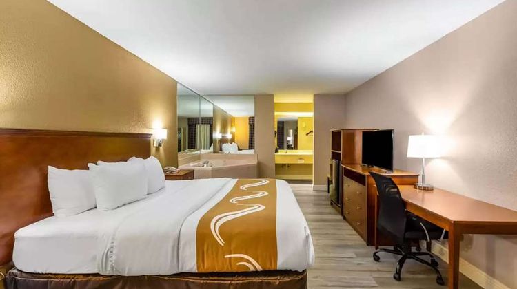 Quality Inn Quincy Suite