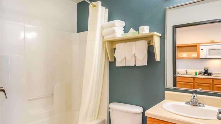 Suburban Studios Room