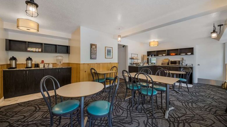 <b>SureStay Hotel by BW Red Mountain Restaurant</b>. Images powered by <a href="https://iceportal.shijigroup.com/" title="IcePortal" target="_blank">IcePortal</a>.