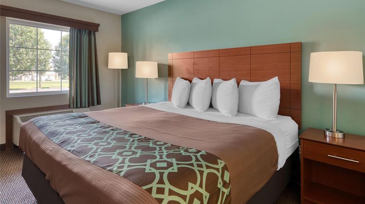 SureStay Hotel by BW Bowling Green North Room