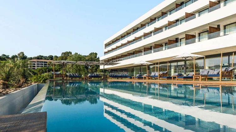 Golden Tulip Porto Vecchio Pool