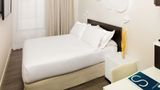 <b>H10 Port Vell Room</b>. Images powered by <a href="https://iceportal.shijigroup.com/" title="IcePortal" target="_blank">IcePortal</a>.
