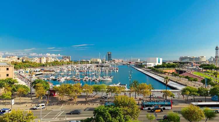 H10 Port Vell Exterior