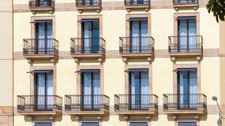 <b>H10 Port Vell Exterior</b>. Images powered by <a href="https://iceportal.shijigroup.com/" title="IcePortal" target="_blank">IcePortal</a>.