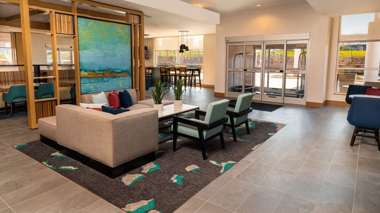 <b>Hyatt House Nashville-Cool Springs Lobby</b>. Images powered by <a href="https://iceportal.shijigroup.com/" title="IcePortal" target="_blank">IcePortal</a>.