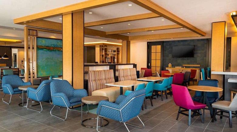 <b>Hyatt House Nashville-Cool Springs Lobby</b>. Images powered by <a href="https://iceportal.shijigroup.com/" title="IcePortal" target="_blank">IcePortal</a>.