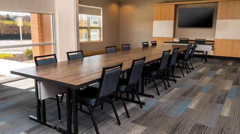 <b>Hyatt House Nashville-Cool Springs Meeting</b>. Images powered by <a href="https://iceportal.shijigroup.com/" title="IcePortal" target="_blank">IcePortal</a>.