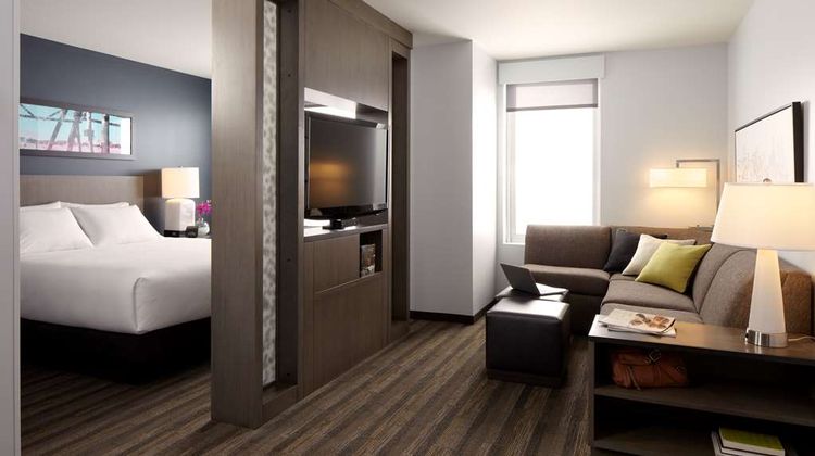 Hyatt House Fishers Suite
