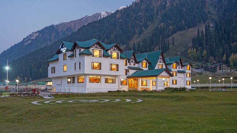 <b>Country Inn & Stes by Radisson Sonamarg Exterior</b>. Images powered by <a href="https://iceportal.shijigroup.com/" title="IcePortal" target="_blank">IcePortal</a>.