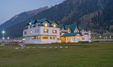 Country Inn & Stes by Radisson Sonamarg