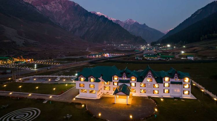 Country Inn & Stes by Radisson Sonamarg Exterior