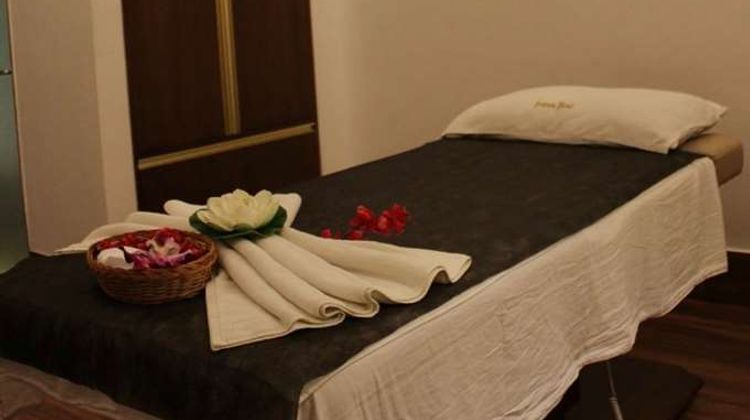 Radisson Golf Resort Pahalgam Spa