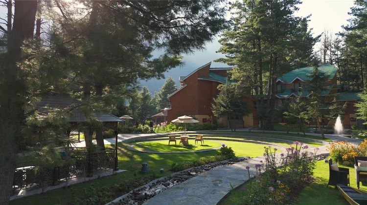 Radisson Golf Resort Pahalgam Exterior