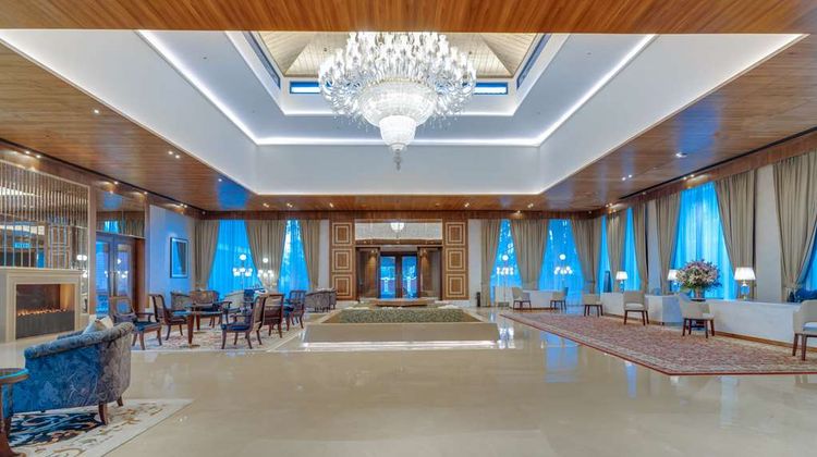 Radisson Coll Hotel & Spa, Riverfront Sp Lobby