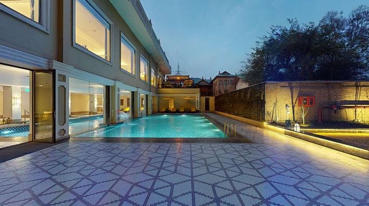 Radisson Coll Hotel & Spa, Riverfront Sp Pool
