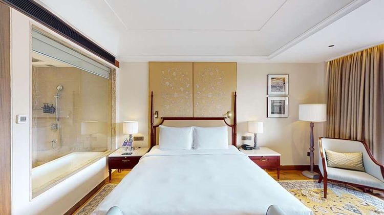 Radisson Coll Hotel & Spa, Riverfront Sp Room