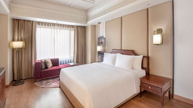 <b>Radisson Hotel Kufri Shimla Room</b>. Images powered by <a href="https://iceportal.shijigroup.com/" title="IcePortal" target="_blank">IcePortal</a>.