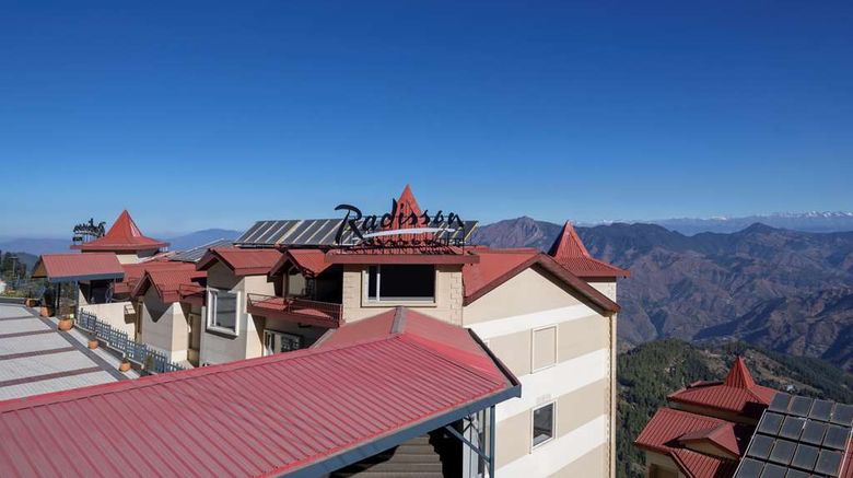 <b>Radisson Hotel Kufri Shimla Exterior</b>. Images powered by <a href="https://iceportal.shijigroup.com/" title="IcePortal" target="_blank">IcePortal</a>.