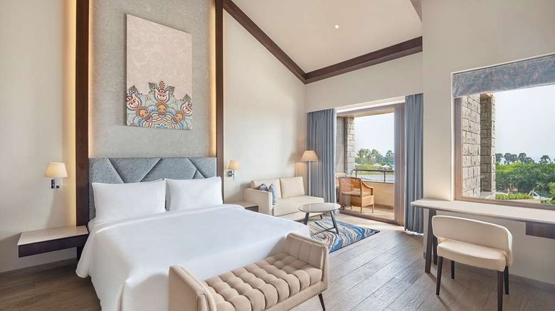 <b>Radisson Blu Resort Visakhapatnam Suite</b>. Images powered by <a href="https://iceportal.shijigroup.com/" title="IcePortal" target="_blank">IcePortal</a>.